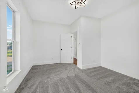 222 Douglas Street Greenfield IN 46140