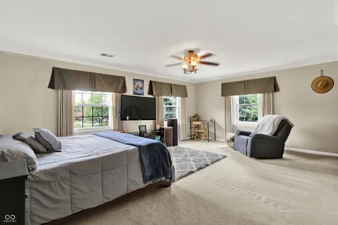 27 Forrests Edge Court Indianapolis IN 46227