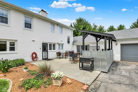 27 Forrests Edge Court Indianapolis IN 46227