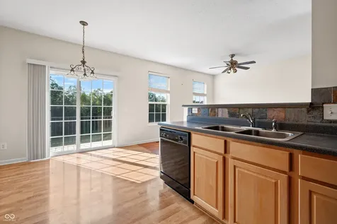 11940 Esty Way Carmel IN 46033