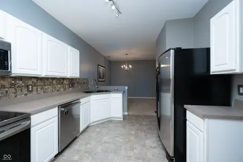 12235 Bubbling Brook Drive Fishers IN 46038