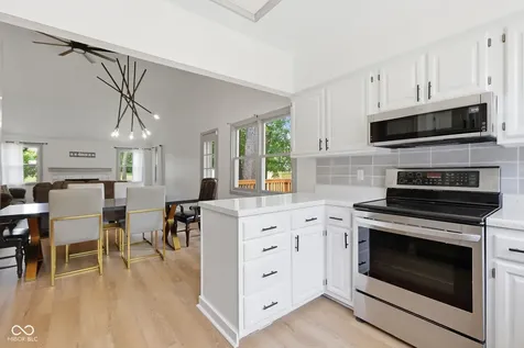 329 N East Street Westfield IN 46074
