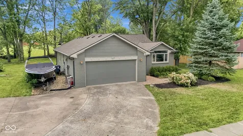 329 N East Street Westfield IN 46074