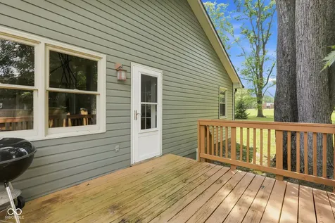 329 N East Street Westfield IN 46074