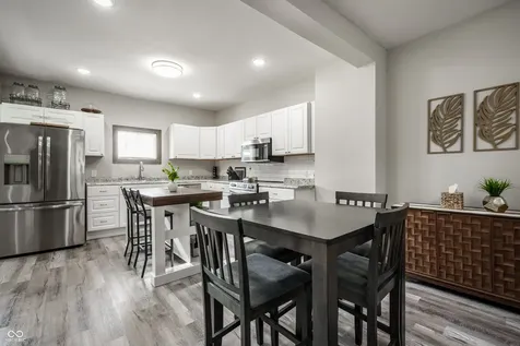 137 S 2nd Avenue Beech Grove IN 46107