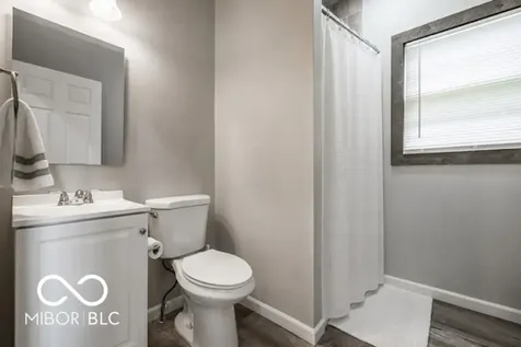 137 S 2nd Avenue Beech Grove IN 46107