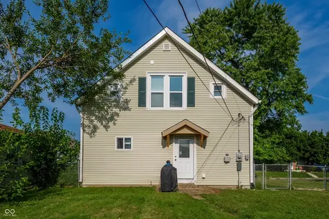 137 S 2nd Avenue Beech Grove IN 46107
