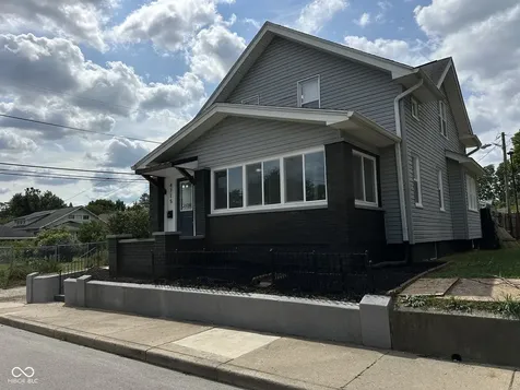4715 E New York Indianapolis IN 46201