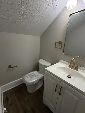 4715 E New York Indianapolis IN 46201