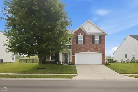 4740 Birmingham Drive Indianapolis IN 46235