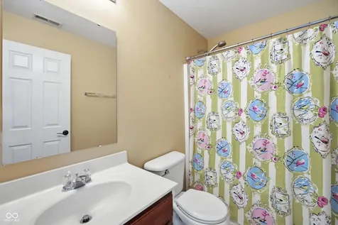 4740 Birmingham Drive Indianapolis IN 46235