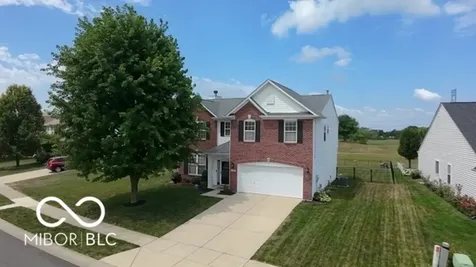 4740 Birmingham Drive Indianapolis IN 46235