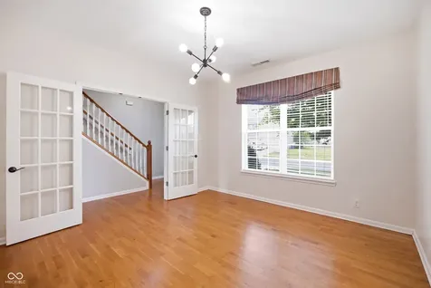 4740 Birmingham Drive Indianapolis IN 46235