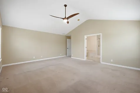 4740 Birmingham Drive Indianapolis IN 46235