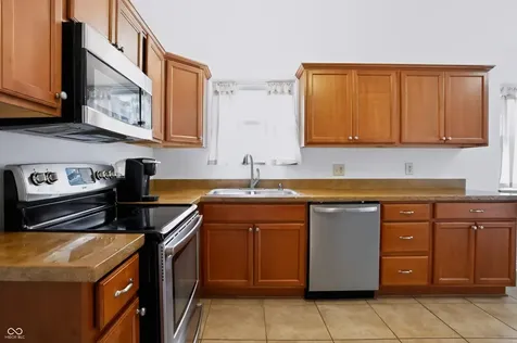 1021 N Mitchner Avenue Indianapolis IN 46219
