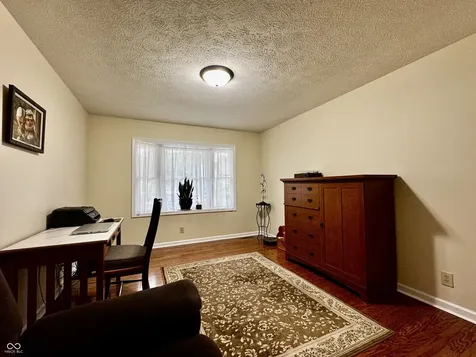 4435 Ellington Spencer IN 47460