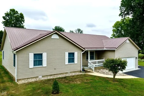 4435 Ellington Spencer IN 47460