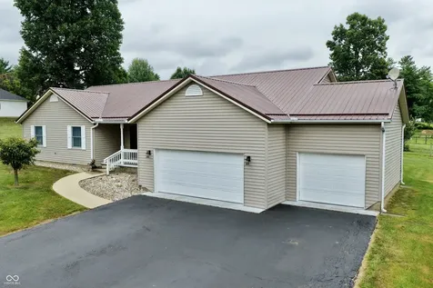 4435 Ellington Spencer IN 47460