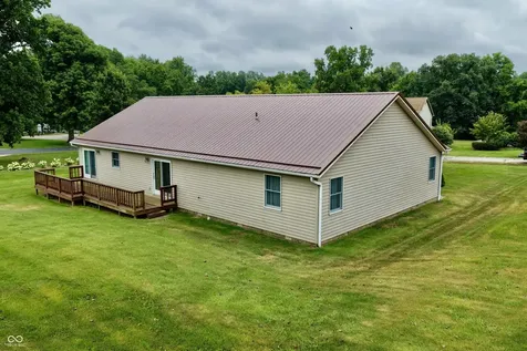 4435 Ellington Spencer IN 47460