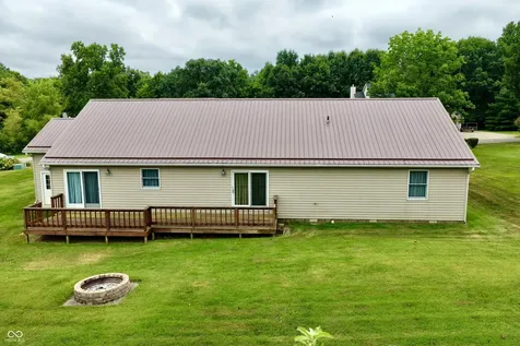 4435 Ellington Spencer IN 47460