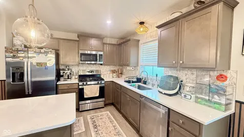 2221 Wonder Creek Drive Whitestown IN 46075