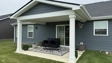 2221 Wonder Creek Drive Whitestown IN 46075