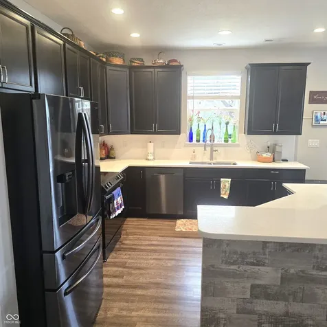 4233 Switchgrass Way Indianapolis IN 46237