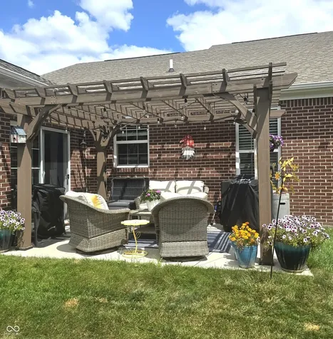 4233 Switchgrass Way Indianapolis IN 46237