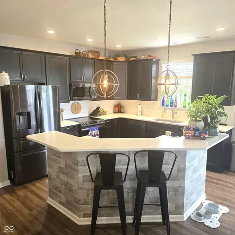 4233 Switchgrass Way Indianapolis IN 46237