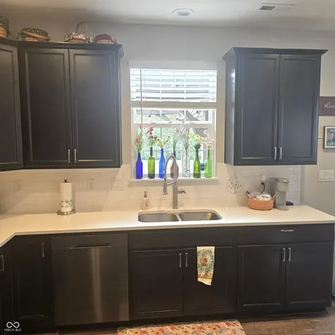 4233 Switchgrass Way Indianapolis IN 46237