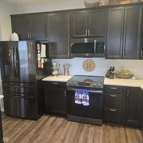 4233 Switchgrass Way Indianapolis IN 46237