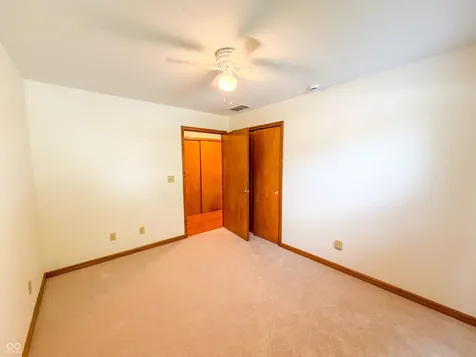 1119 Manchester Drive Brownsburg IN 46112