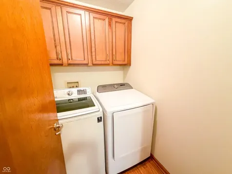1119 Manchester Drive Brownsburg IN 46112