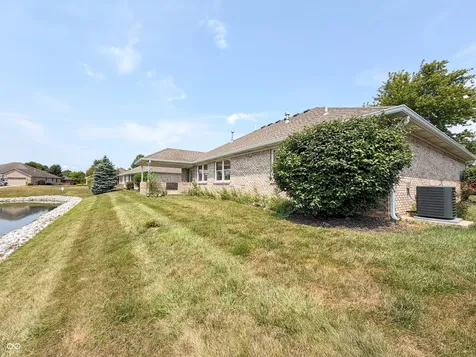 1119 Manchester Drive Brownsburg IN 46112