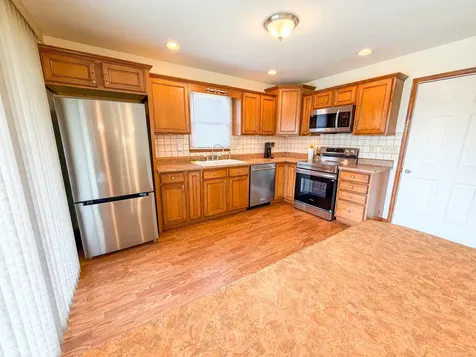 1119 Manchester Drive Brownsburg IN 46112
