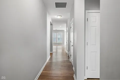 6582 Giles Boulevard Whitestown IN 46075