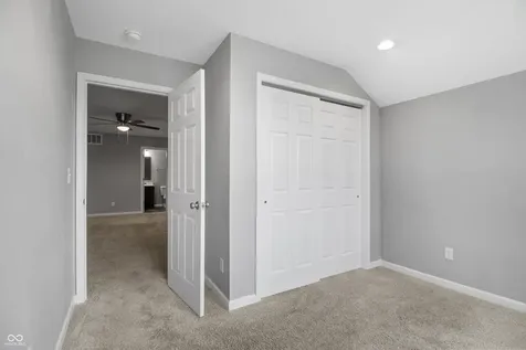 6582 Giles Boulevard Whitestown IN 46075