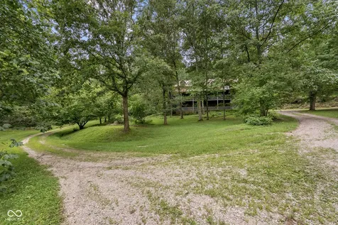 2650 S 750 W Columbus IN 47201