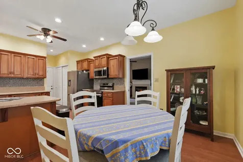 1628 Foxmere Boulevard Greenwood IN 46142