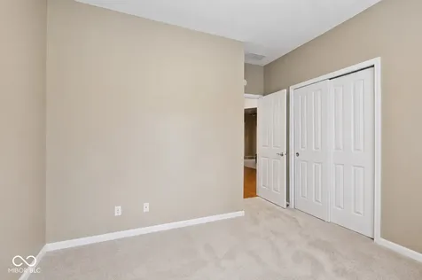 1628 Foxmere Boulevard Greenwood IN 46142