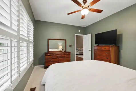 1628 Foxmere Boulevard Greenwood IN 46142