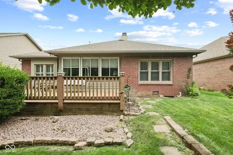 1628 Foxmere Boulevard Greenwood IN 46142