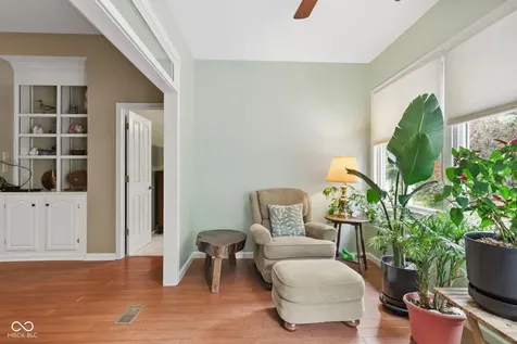 1628 Foxmere Boulevard Greenwood IN 46142