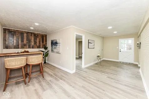 651 Fabyan Road Indianapolis IN 46217