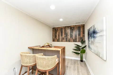 651 Fabyan Road Indianapolis IN 46217