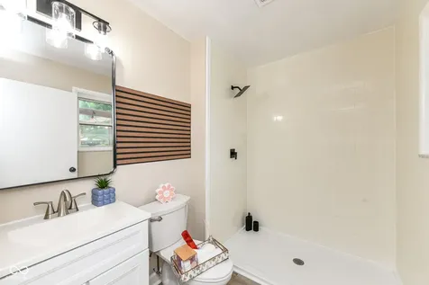 651 Fabyan Road Indianapolis IN 46217