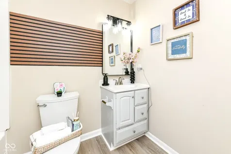 651 Fabyan Road Indianapolis IN 46217