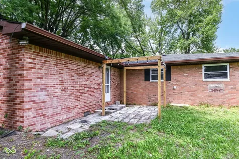 651 Fabyan Road Indianapolis IN 46217