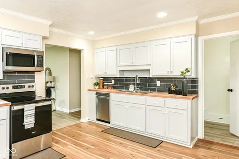 651 Fabyan Road Indianapolis IN 46217