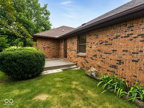 1118 Willow Springs Boulevard Brownsburg IN 46112